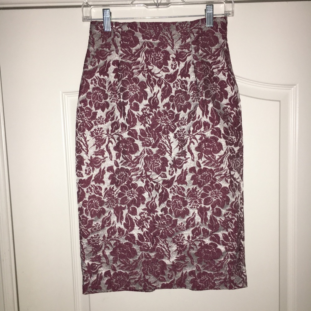 H&M jacquard skirt fits like 0 NWT